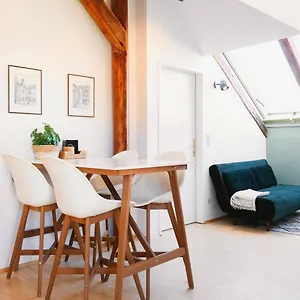  Apartment Stilvolles In Zentraler Lage